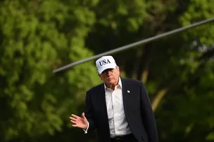 TRUMP AMEAÇA ANIQUILAR O IRÃ SE NÃO ACEITAR O ACORDO DE PAZ