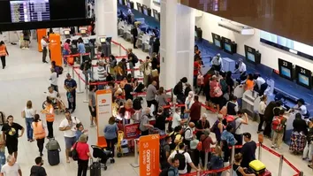 VOA BRASIL: PROGRAMA GARANTE PASSAGENS DE AVIÃO A R$ 200 PARA APOSENTADOS DO INSS