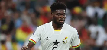 THOMAS PARTEY TEM VISTO NEGADO E FICA FORA DA ESTREIA DE GANA NA COPA DO MUNDO