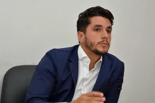 VEREADOR CRITICA FALAS DE LIDICE DA MATA SOBRE SAÚDE EM SALVADOR