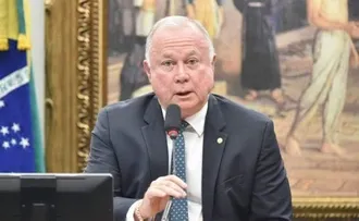PAULO AZI REBATE RUI COSTA E DIZ QUE MAIS DE 70% DAS MÃES ATENDIDAS NA MATERNIDADE DE SALVADOR SÃO DO INTERIOR