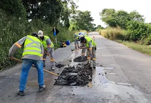 SEINFRA REALIZA MANUTENÇÃO EM MAIS DE 1.000 KM DE RODOVIAS BAIANAS PARA OS FESTEJOS JUNINOS