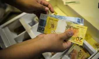 INFLAÇÃO USADA PARA REAJUSTAR SALÁRIOS, SOMA 4,42% EM 12 MESES