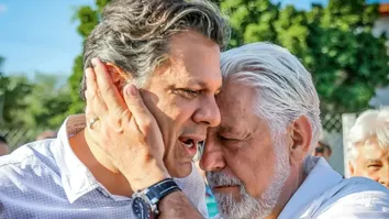 HADDAD SAI EM DEFESA DE WAGNER E DIZ QUE SENADOR BARROU INTERESSES DO BANCO MASTER