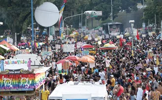 PARADA GAY ACONTECE EM VÉSPERA DE FERIADÃO EM SALVADOR; VEJA DETALHES