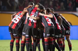VEJA QUAIS JOGADORES DO VITÓRIA NÃO PODEM DEFENDER OUTRO CLUBE DA SÉRIE A EM 2026