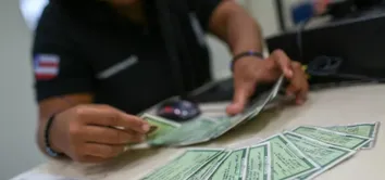 BAHIA TEM 220 MIL DOCUMENTOS ESQUECIDOS NO SAC; SAIBA COMO RETIRA