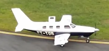 PNEU DE AVIÃO ESTOURA DURANTE POUSO E INTERDITA PISTA DO AEROPORTO DE ILHÉUS