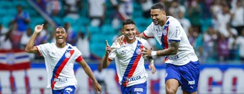 BAHIA BATE A CHAPECOENSE NA FONTE NOVA E SE APROXIMA DO G-4 DO BRASILEIRÃO
