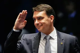 QUAEST APONTA ALTA DE FLÁVIO APÓS APROXIMAÇÃO COM MICHELLE