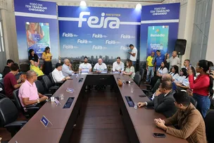 FEIRA DE SANTANA CRIA POLÍTICA MUNICIPAL DE ENTREGA DOMICILIAR DE MEDICAMENTOS E MUDA LÓGICA DA ASSISTÊNCIA FARMACÊUTICA NA BAHIA