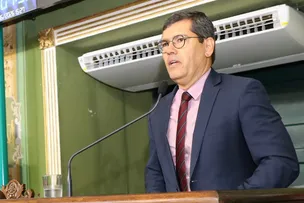 “APÓS TRÊS ANOS FECHADO E OBRA MILIONÁRIA, TCA REABRE SEM ESTRUTURA COMPLETA”, CRITICA CLAUDIO TINOCO