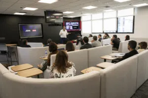 ADEMI-BA E ESPM ABREM INSCRIÇÕES PARA NOVA EDIÇÃO DO SABER EM CONSTRUÇÃO