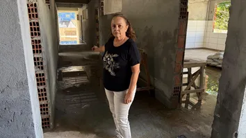 VEREADORA QUESTIONA OBRAS PARADAS EM ESCOLAS MUNICIPAIS