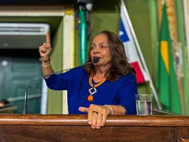 VEREADORA SOLICITA REVOGAÇÃO DA PORTARIA QUE ALTEROU A ESCALA DO SAMU