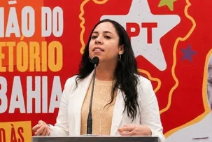 ANA CAROLINA DESTACA LANÇAMENTO OFICIAL DO PRIMEIRO COMITÊ POPULAR DE LUTA DO BRASIL