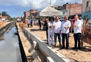 VICE-GOVERNADOR REALIZA VISTORIA ÀS OBRAS DE MICRO E MACRODRENAGEM DA CIDADE BAIXA