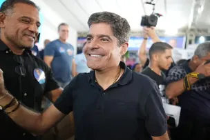 ACM NETO PROMETE LEVAR PROGRAMA 'MORAR MELHOR' PARA O INTERIOR DA BAHIA