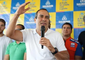 DEPUTADO DO PT DIZ QUE APOIO DE EDUARDO BOLSONARO APROXIMA ACM NETO DO BOLSONARISMO