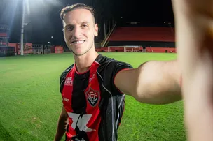 VITÓRIA OFICIALIZA A CONTRATAÇÃO DO MEIA TOMÁS POCHETTINO, DO FORTALEZA