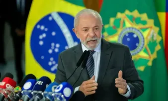 LULA ASSINA DECRETOS PARA ACELERAR DESCARBONIZAÇÃO E TRANSIÇÃO ENERGÉTICA NO BRASIL