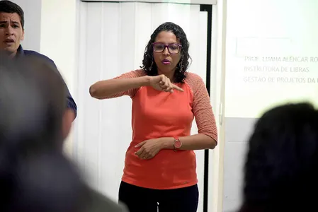 PREFEITURA PROMOVE CURSO DE LIBRAS A PARTIR DESTA QUINTA-FEIRA (9)
