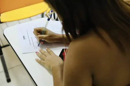 SALVADOR ABRE VAGAS DE ESTÁGIO COM BOLSA DE R$ 1,1 MIL