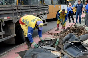 PREFEITURA INTENSIFICA FISCALIZAÇÃO CONTRA DESCARTE IRREGULAR DE RESÍDUOS NA SUBURBANA E BATE ESTACA