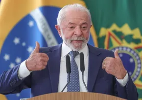 LULA COMEÇA A RECEBER DOAÇÕES PARA CAMPANHAE VALOR CHAMA ATENÇÃO; CONFIRA