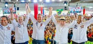 CONVENÇÃO DO PT: LULA EXALTA DUPLA WAGNER E RUI PARA O SENADO