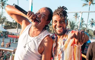 BANDA É O TCHAN LANÇA NOVO SINGLE: "TODA TCHAN"