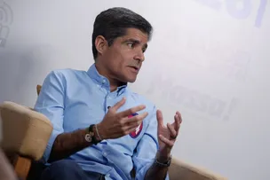 “CIDADÃO VOLTE A SER DONO DO SEU CHÃO”, DIZ ACM NETO