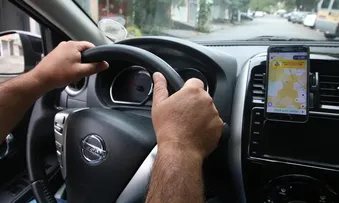 PROJETO NO SENADO PODE OFERECER ALTERNATIVA PARA IMPASSE SOBRE VÍNCULO DE MOTORISTAS DE APLICATIVO