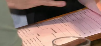 CCJ APROVA PROJETO QUE PREVÊ CARDÁPIO IMPRESSO EM RESTAURANTES