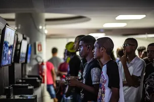 DESENVOLVIDO COM IA, JOGO CRIADO NA BAHIA SURPREENDE PÚBLICO DO GAMEPÓLITAN