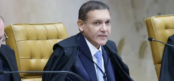 NUNES MARQUES DETERMINA QUE INSTAGRAM EXCLUA VÍDEO QUE ASSOCIA FLÁVIO AO MASTER