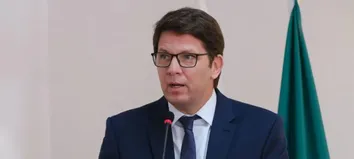 PF DEFLAGRA OPERAÇÃO SOBRE FINANCIAMENTO DO FILME 'DARK HORSE' E DEPUTADO MARIO FRIAS ESTÁ ENTRE OS ALVOS