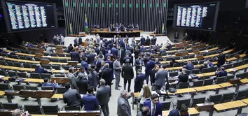 APÓS SER ADIADA, FIM DA ‘TAXA DAS BLUSINHAS’ SERÁ VOTADO NESTA TERÇA-FEIRA (1º)