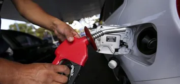FAZENDA MANTÉM SUBSÍDIO DE R$ 2,12 POR LITRO DO DIESEL POR MAIS 30 DIAS