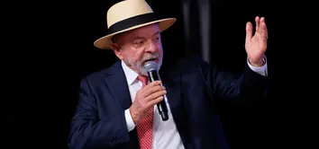 LULA DEFENDE MUDANÇA NA ESCOLHA DE MINISTROS DO STF E PROPÕE COLEGIADO COM PARTICIPAÇÃO DA SOCIEDADE
