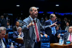 RELATOR DA CCJ REJEITA PROPOSTAS QUE MIRAM A MANUTENÇÃO DA ESCALA 6X1