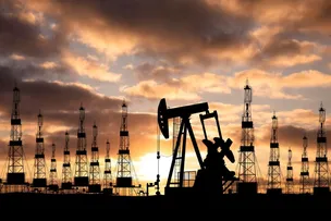 PETRÓLEO SUPERA US$ 100 COM ESCALADA DE ATAQUES ENTRE ESTADOS UNIDOS E IRÃ