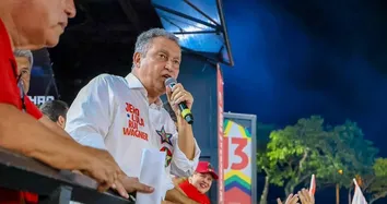 EM ITAPETINGA, RUI RESGATA LEGADO DO TIME DE LULA NA BAHIA E DEFENDE CONTINUIDADE DE PROJETO