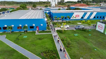 BYD ALCANÇA 8 MIL COLABORADORES DIRETOS EM CAMAÇARI
