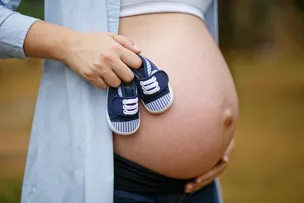 RELÓGIO BIOLÓGICO E MATERNIDADE: QUANDO A MULHER DEVE BUSCAR AJUDA PARA TER FILHOS?