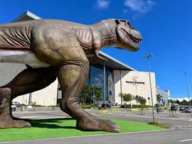 PARQUE SHOPPING BAHIA TEM ATRAÇÃO COM DINOSSAUROS EM TAMANHO REAL  