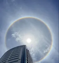 HALO SOLAR CHAMA ATENÇÃO NO CÉU DE SALVADOR NESTA SEXTA-FEIRA