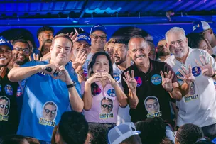 VOTAR EM CACÁ LEÃO É VOTAR EM DÉBORA REGIS’, AFIRMA PREFEITA DURANTE ATO