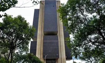 INADIMPLÊNCIA DAS FAMÍLIAS ATINGE RECORDE DE 8%