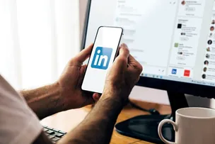 VEJA 5 DICAS PARA CRIAR UM LINKEDIN QUE CHAMA A ATENÇÃO DOS RECRUTADORES